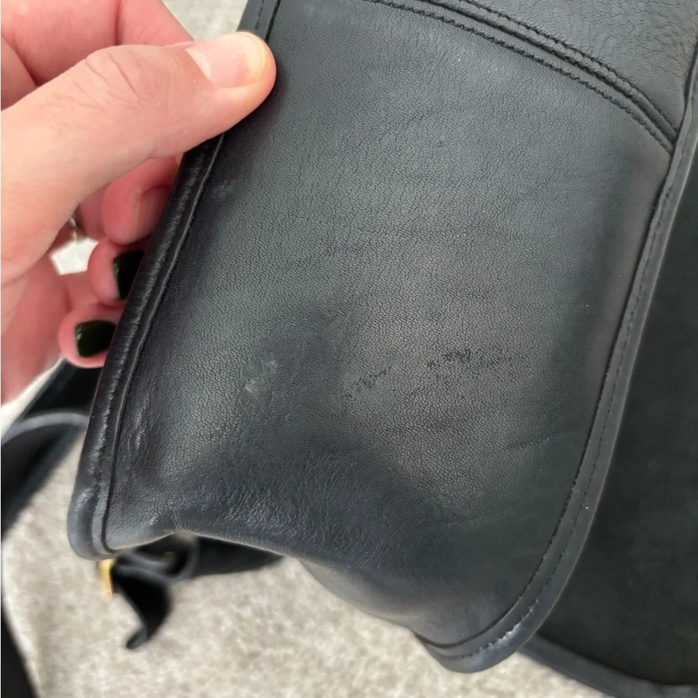 Vintage coach classic shoulder pouch - Picture 7 of 11